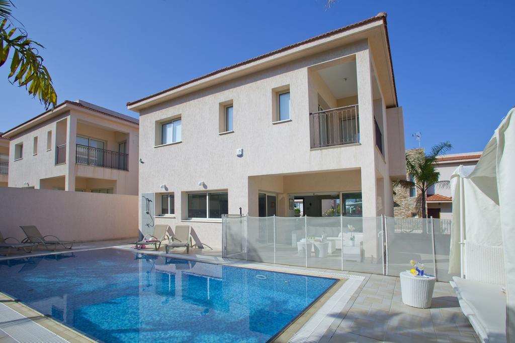 Michelle 10 Villa Protaras Exterior photo